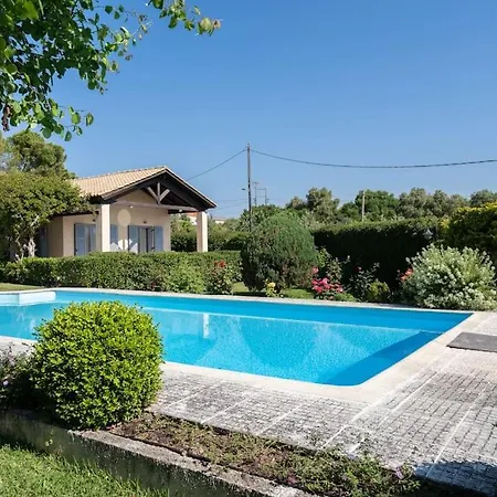 Villa Loukia *