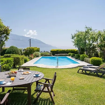 Villa Loukia *