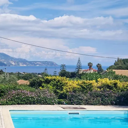 Loukia Villa Spartià