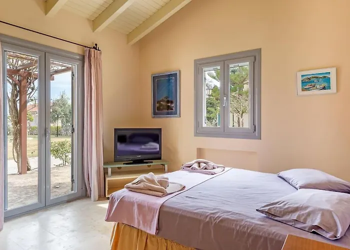 Βίλα Loukia Σπαρτιά